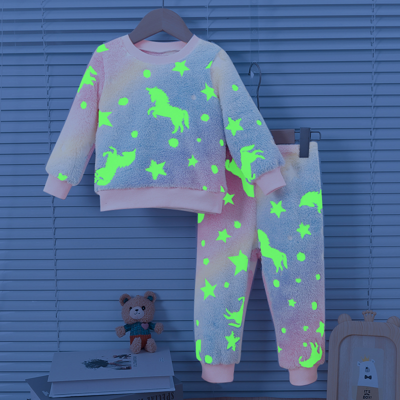 女性の赤ちゃん色の秋と冬のぬいぐるみ夜の蛍光ホーム服ベビー暖 - Baby Clothing Night のレビューと価格